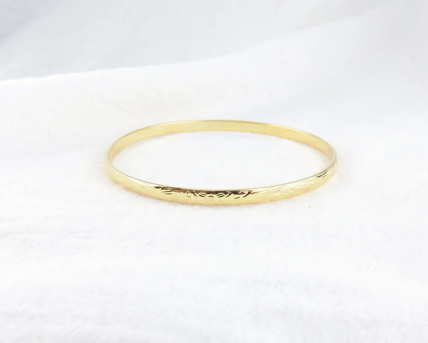 Floral "Tulip" Slip-On Bangle - XB461