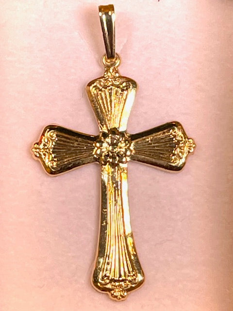 25mm Ornate Cross Pendant - X5096