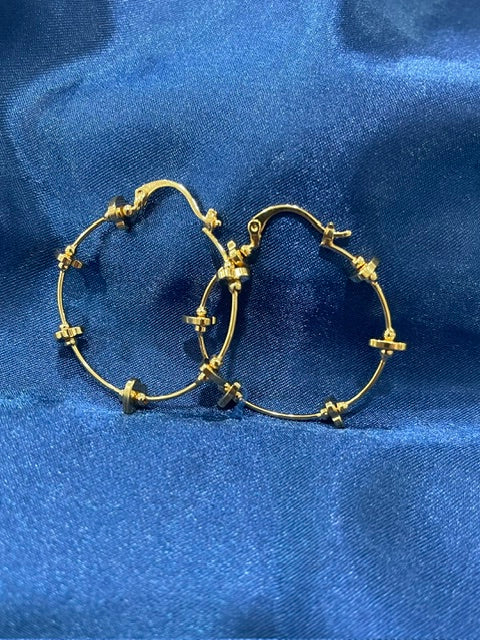 30mm Heart Station Hoop Earrings - X2552