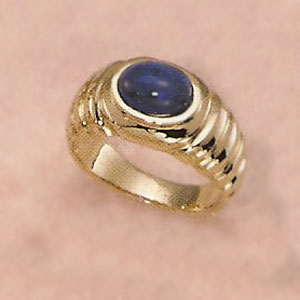 Onyx Cabachon Vintage Ring - XR090