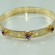 Crystal Flower Bangle - XB089