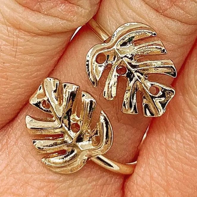 Adjustable Double Leaf Ring - XR670
