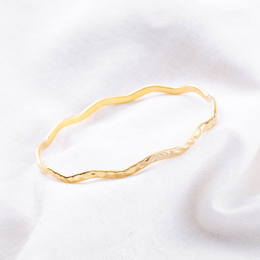 3mm Wavy Bangle - XB440