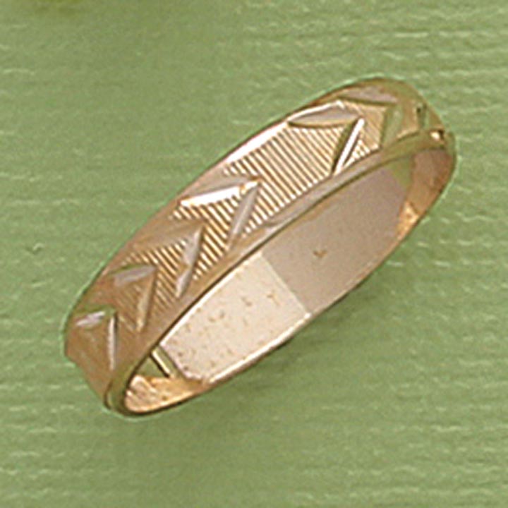 Diamond Cut 4mm Band Ring - XR591