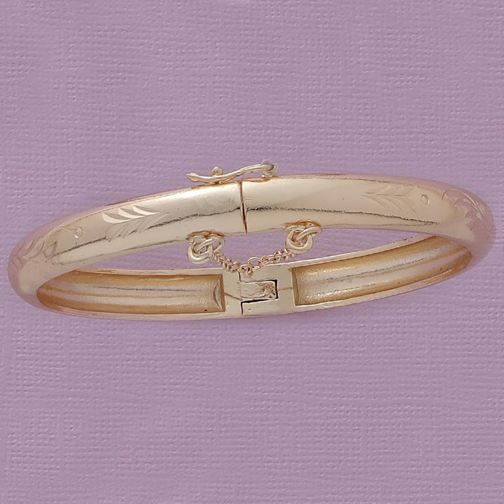 Open & Close Etched Bangle - XB386