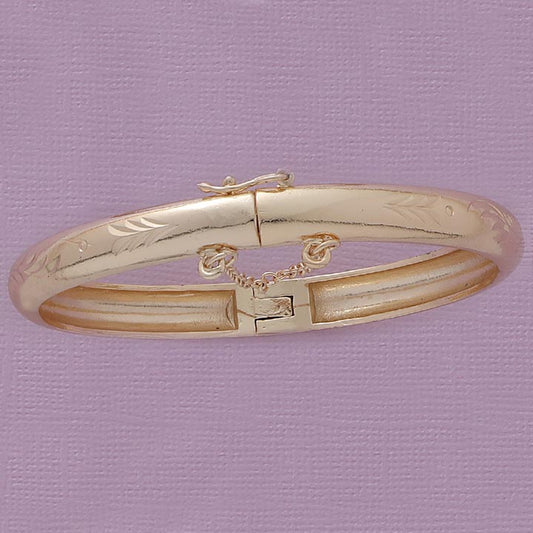 Open & Close Etched Bangle - XB386